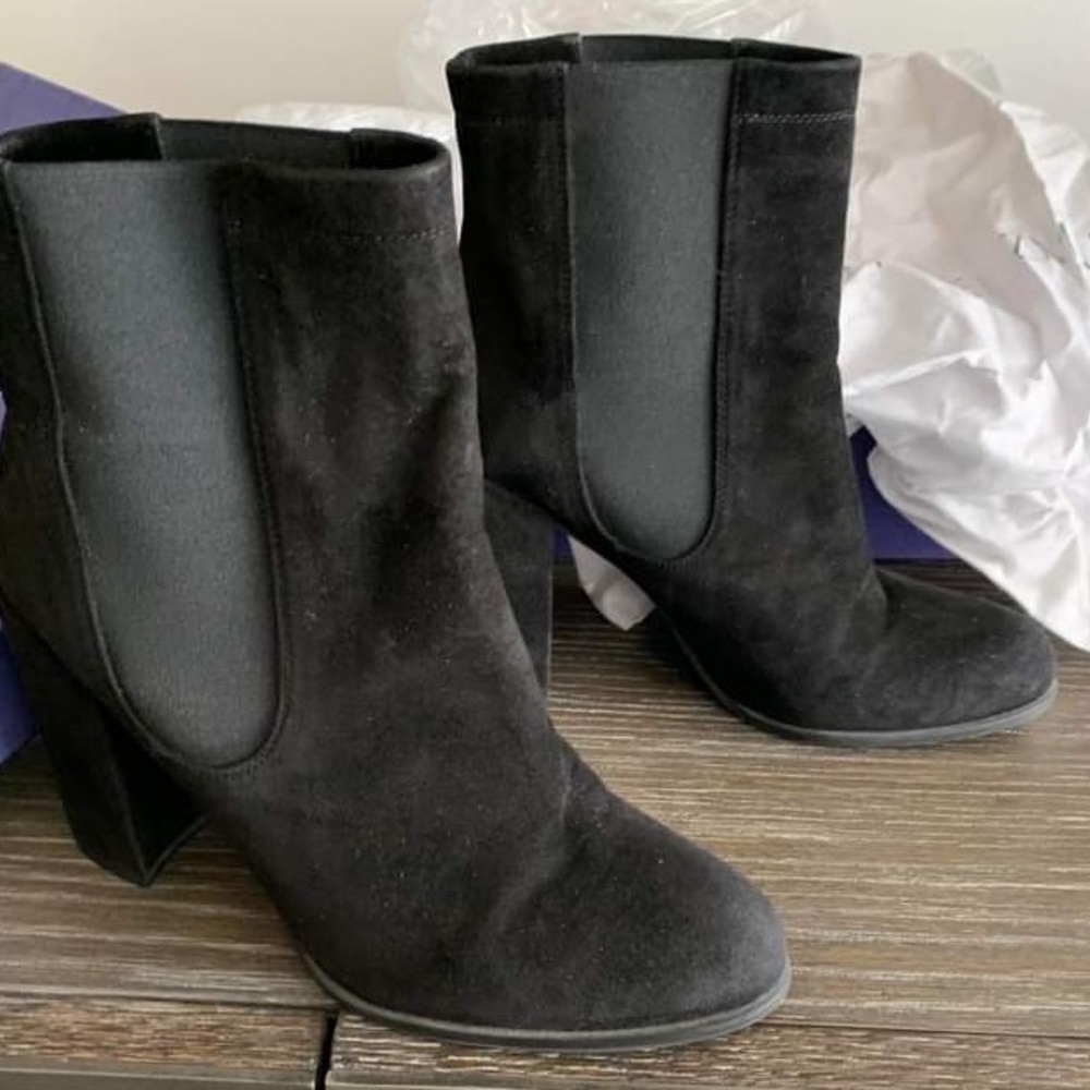 Stewart weitzman ankle boots